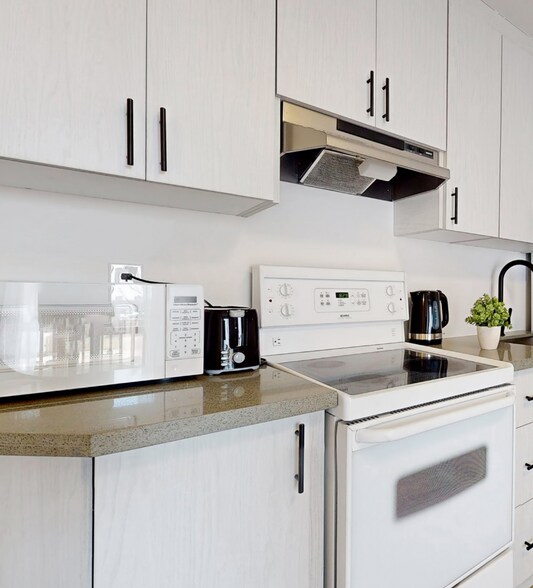 More Photos Of 46 Monclova Rd, Toronto Apartments For Sale