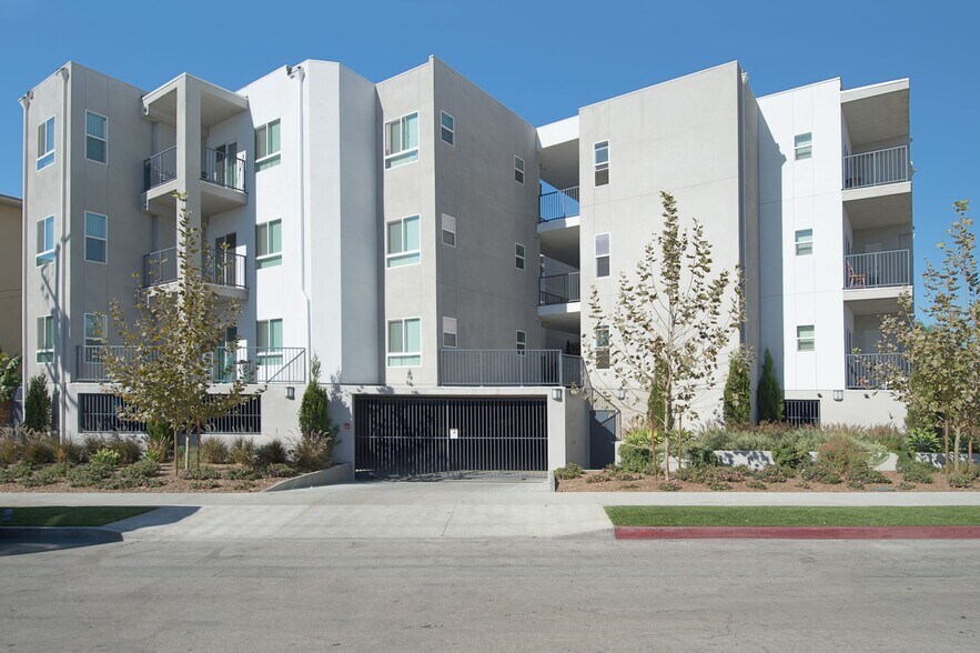 More Photos Of 401 S Grand View St, Los Angeles Apartments For Sale