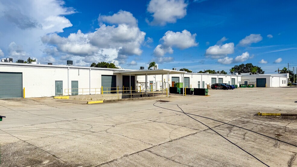 More Photos Of 7201-7243 Bryan Dairy Rd, Largo Unknown For Lease