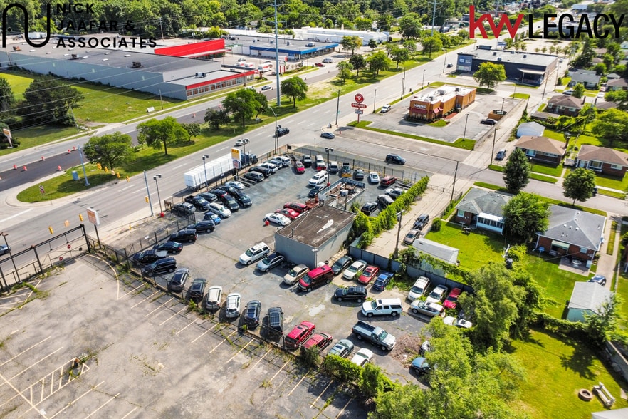 More Photos Of 21101 W 8 Mile Rd, Detroit Auto Dealership For Sale