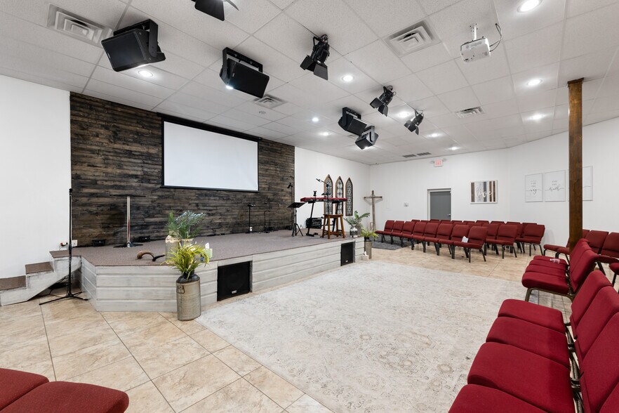 More Photos Of 1259 N Stuart Place Rd, Harlingen Office For Sale