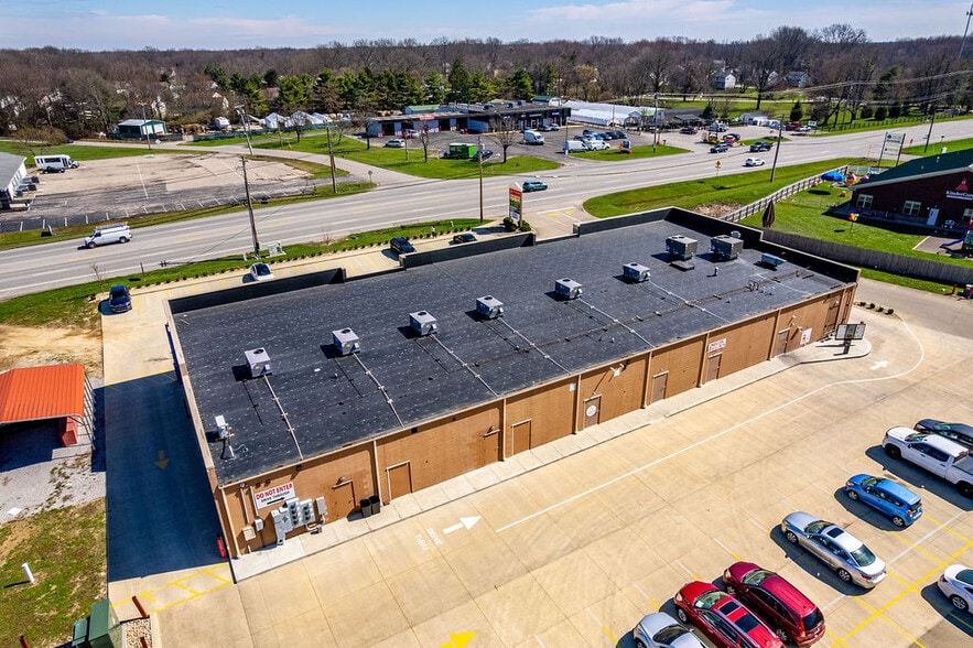 More Photos Of 1301 Ohio Pike, Amelia Storefront For Lease