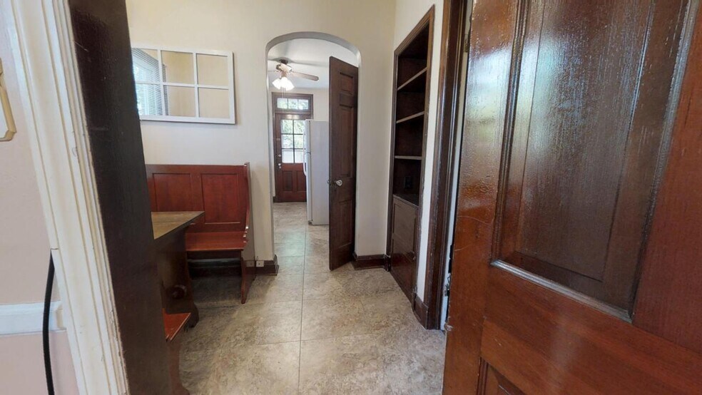 More Photos Of 310 Gittings Ave, Baltimore Apartments For Sale