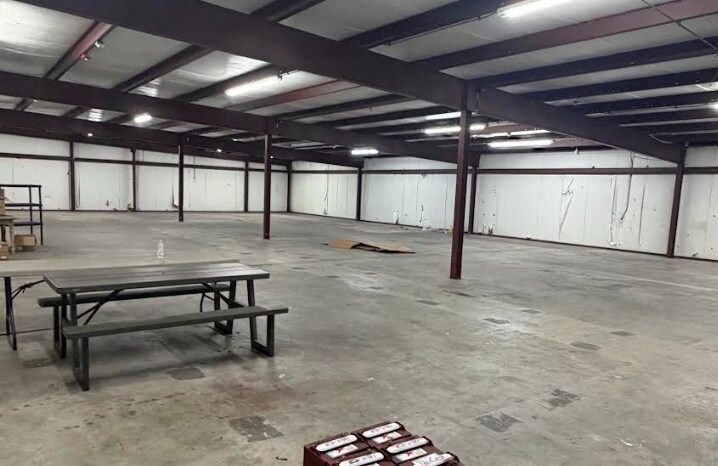 More Photos Of 1909 Whitfield Park Loop, Sarasota Manufacturing For Lease