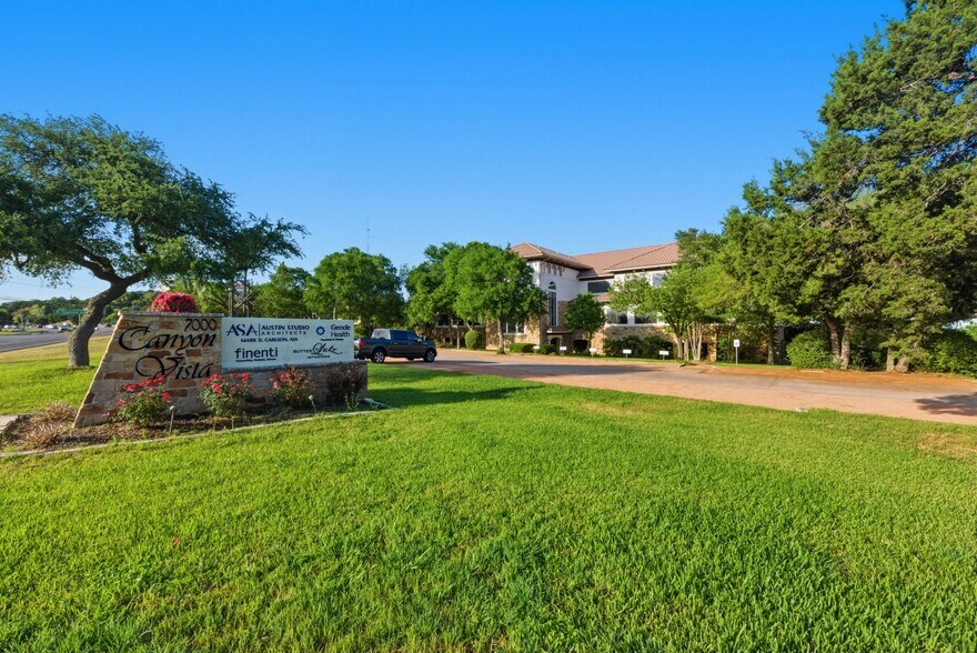 More Photos Of 7000 Bee Caves Rd, Austin Medical For Sale