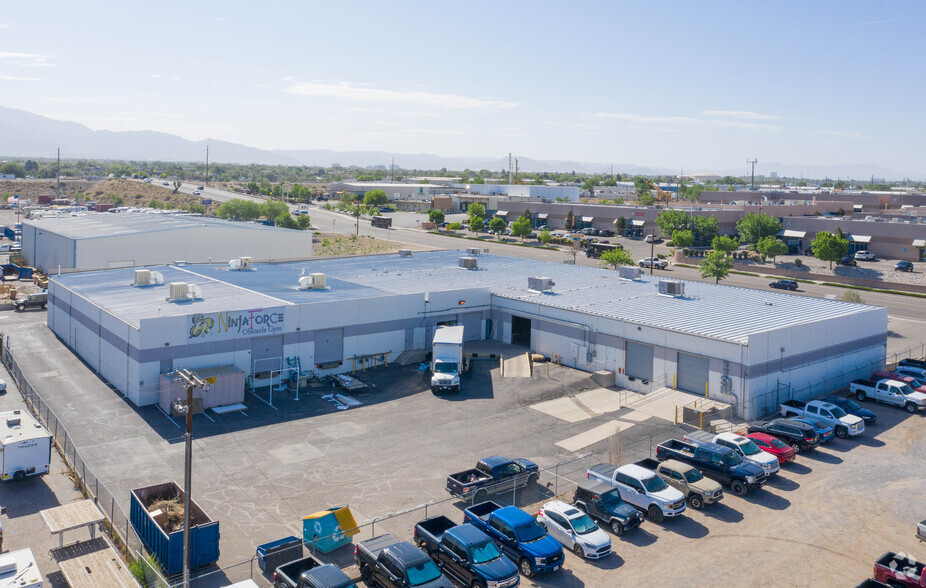More Photos Of 2513 Comanche Rd NE, Albuquerque Warehouse For Sale