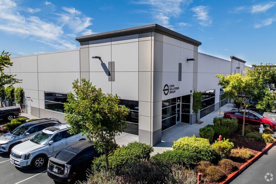 Primary Photo Of 2825 Cordelia Rd, Fairfield Warehouse For Lease