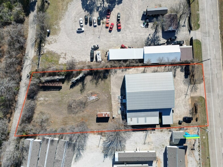 More Photos Of 9840 Jacksboro Hwy, Fort Worth Warehouse For Sale