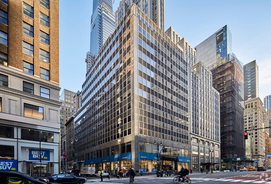 More Photos Of 529 5th Ave, New York Office For Lease