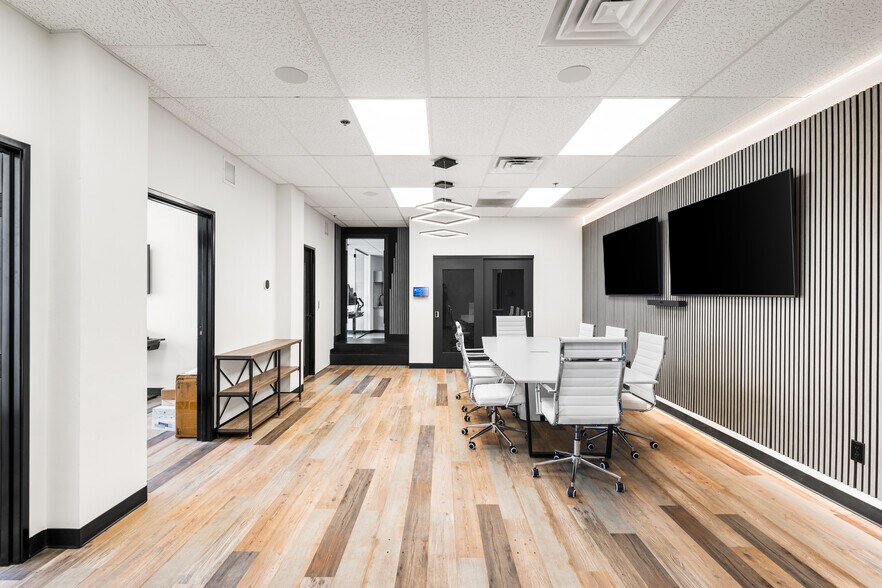 More Photos Of 12354 E Caley Ave, Centennial Office For Sale