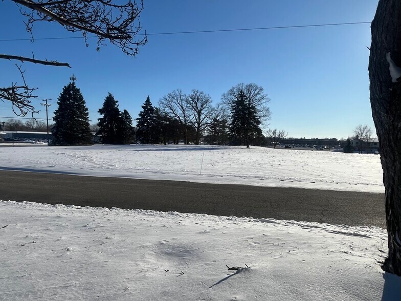 More Photos Of 3301 Calumet Ave, Valparaiso Land For Sale