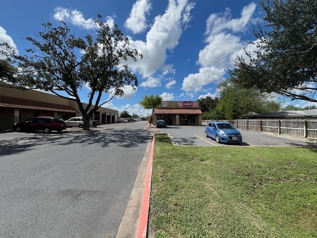More Photos Of 310 E Pecan Blvd, McAllen Storefront For Lease