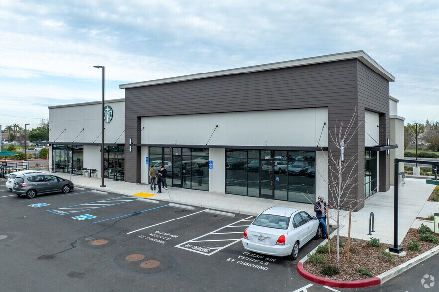 More Photos Of 8848 E Sheldon Blvd, Elk Grove Freestanding For Lease