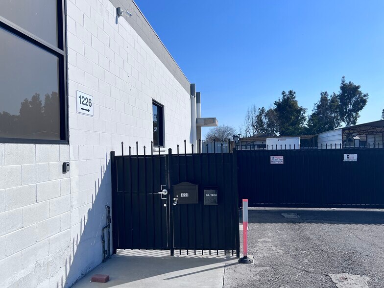 More Photos Of 1220 W 9th St, Upland Service For Sale