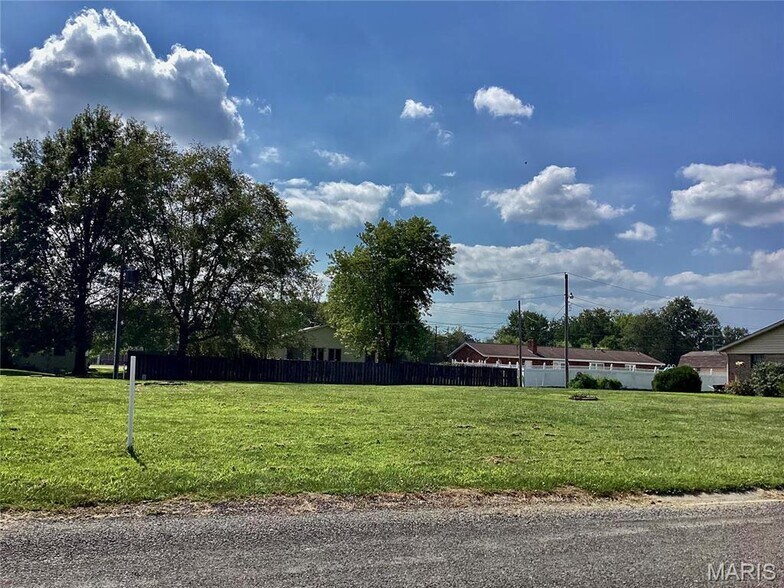 More Photos Of Saturn Terrace Subdivision Dr @ Lake Drive, Freeburg Land For Sale