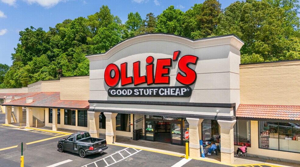 More Photos Of 500 N Main St, Marion Unknown For Lease