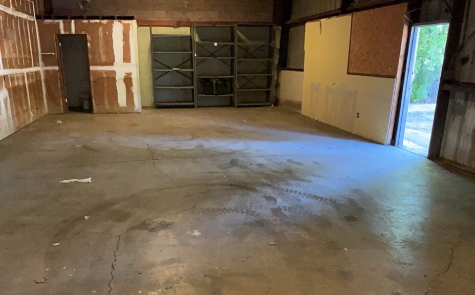 More Photos Of 756 Waugh Ln, Ukiah Warehouse For Lease