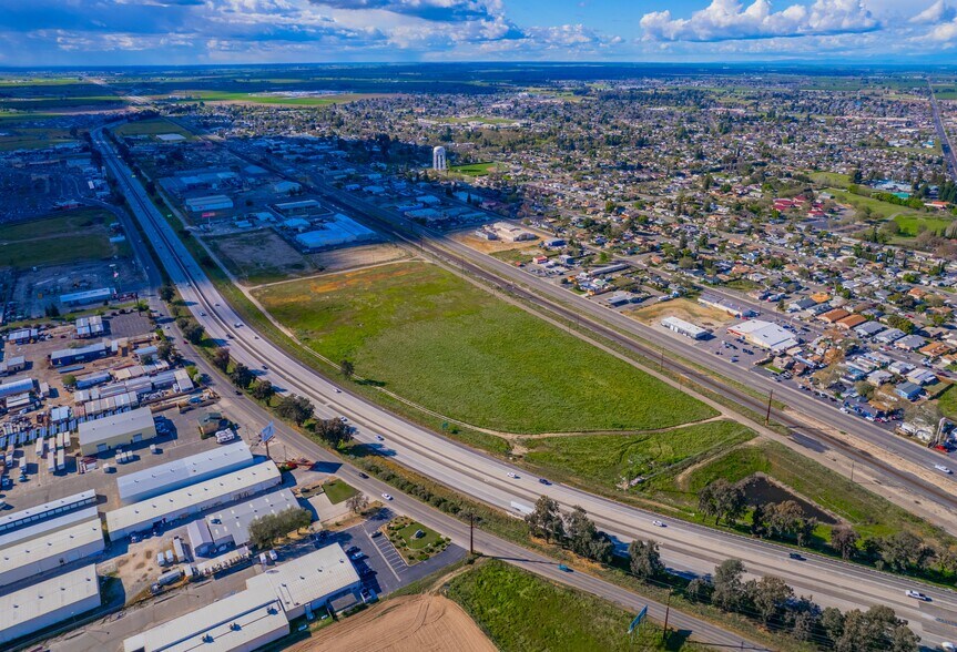 More Photos Of 16 Railroad Ave, Atwater Land For Sale
