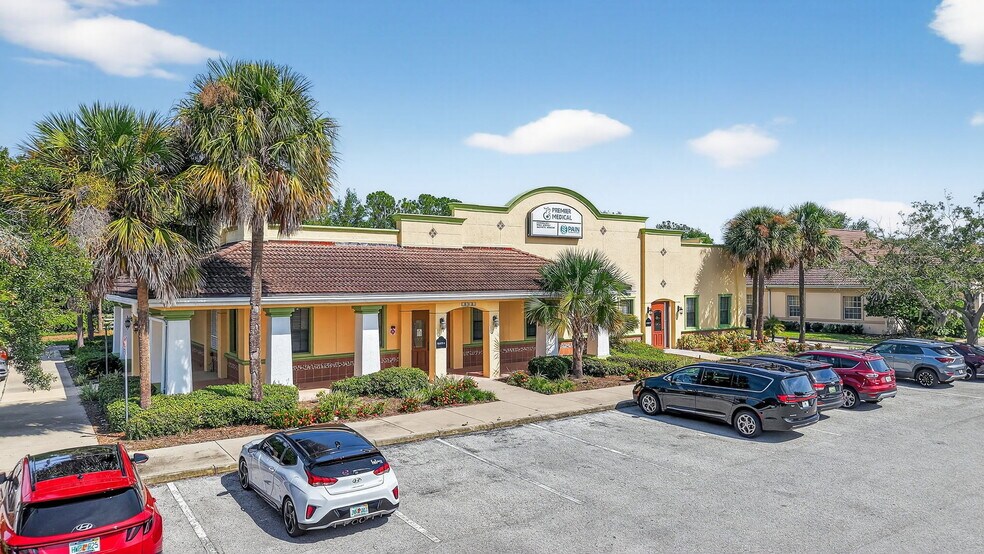 More Photos Of 1511 Buenos Aires Blvd, Lady Lake Funeral Home For Lease