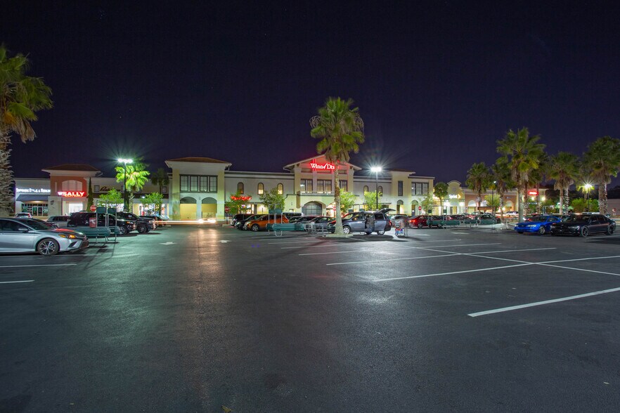 More Photos Of 8837 N 56th St, Temple Terrace Storefront For Lease