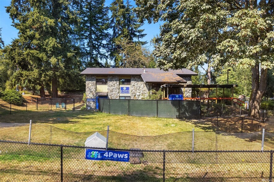More Photos Of 9822 SW Gorsuch Rd, Vashon Flex For Sale