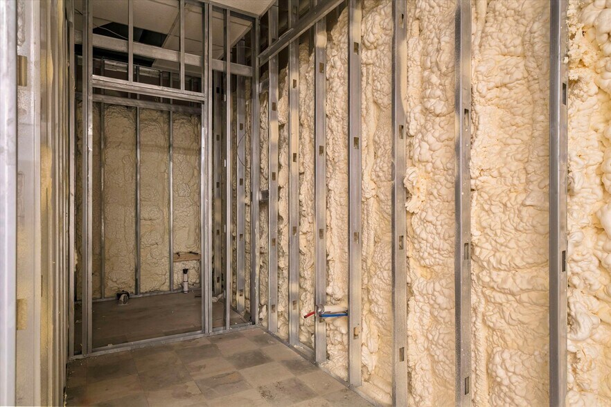 More Photos Of 205 Maple St, Overbrook Mixed Retail For Sale