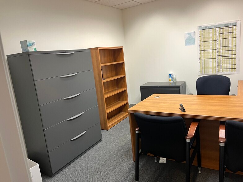 More Photos Of 14 Currency Dr, Bloomington Office For Sale