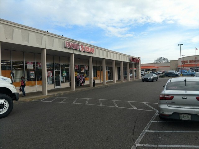 More Photos Of 1627 Poplar Ave, Memphis Unknown For Lease