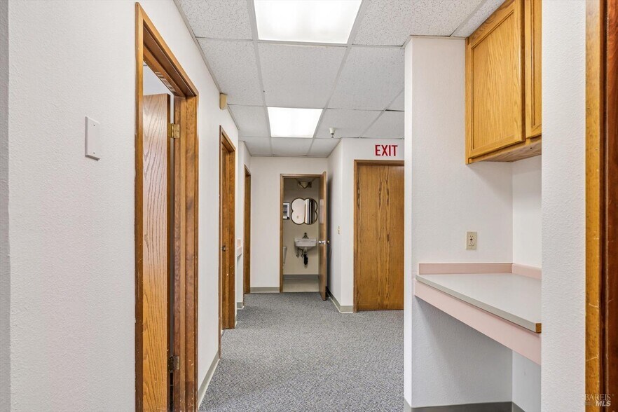 More Photos Of 1370 Medical Center Dr, Rohnert Park Medical For Sale