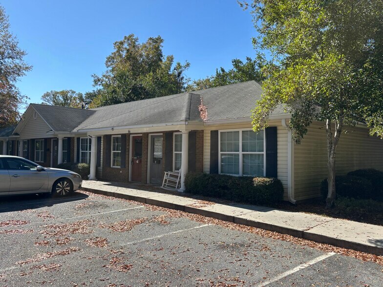 More Photos Of 415 Cowart Ave, Valdosta Office For Sale