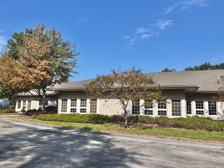 More Photos Of 27911 Clemens Rd, Westlake Office Residential For Lease