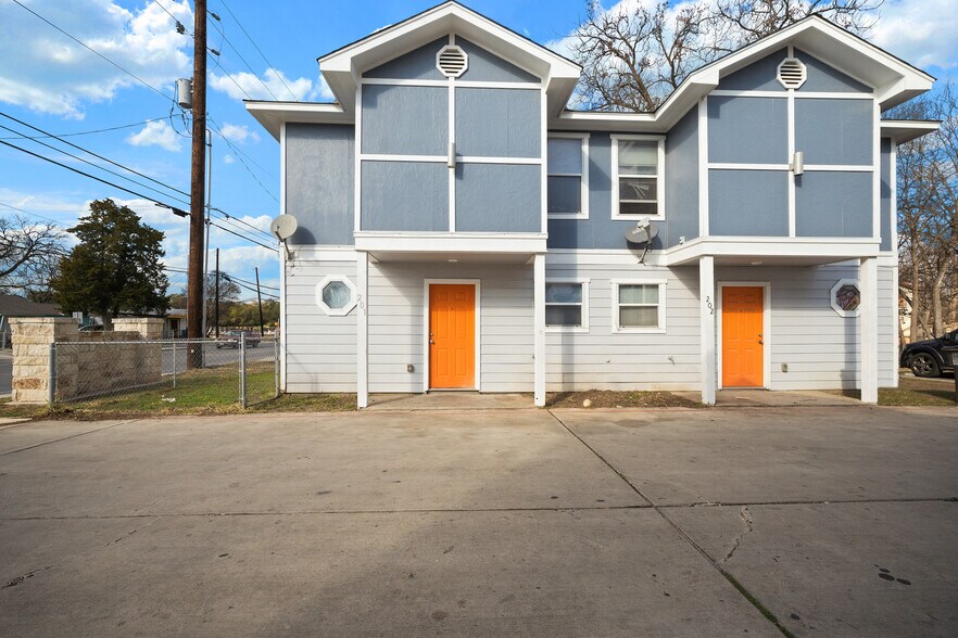 More Photos Of 414 Cupples Rd, San Antonio Apartments For Sale