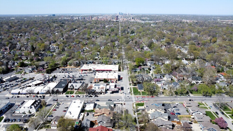 More Photos Of 6301 Main St, Kansas City Office For Lease