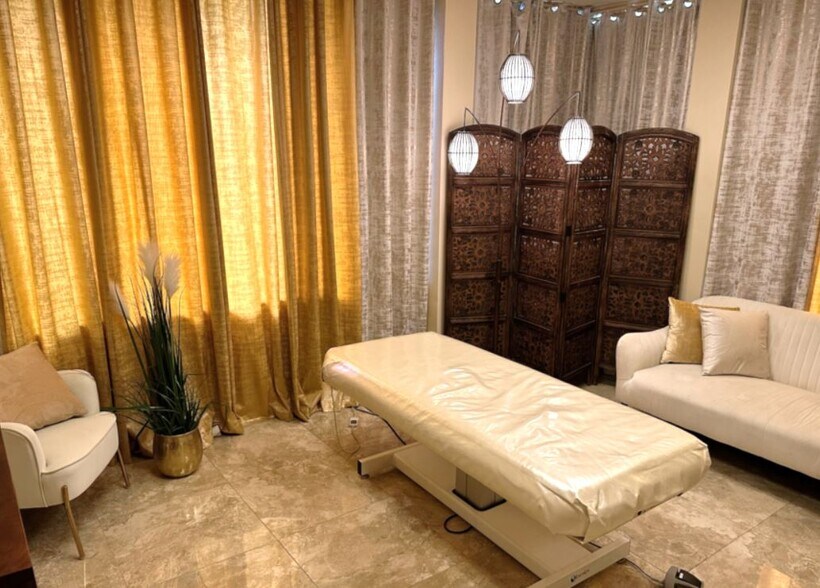 More Photos Of 1000 Quail St, Newport Beach Coworking Space