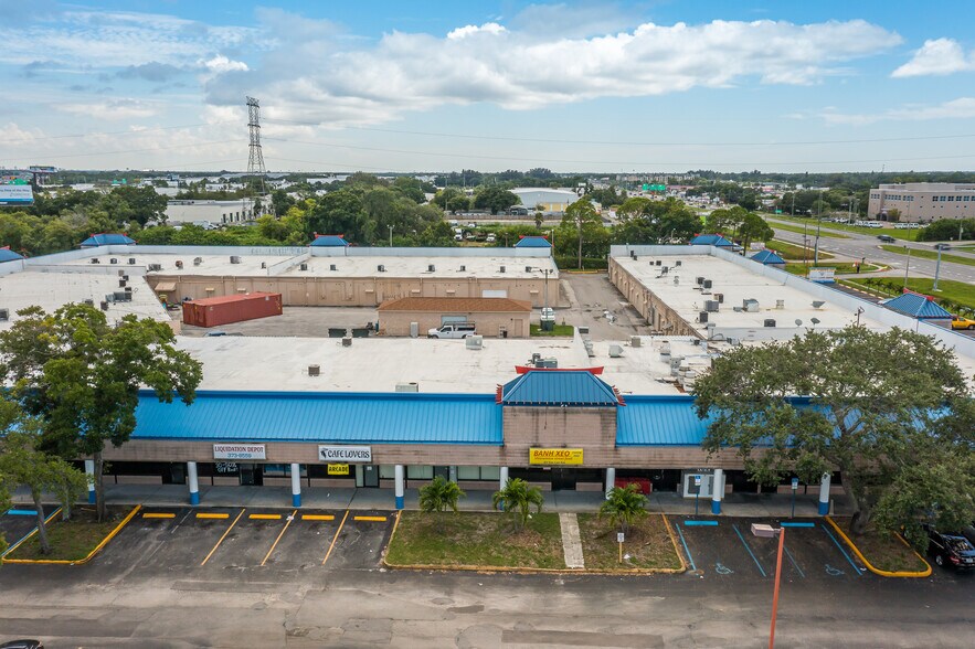 More Photos Of 14100 US Highway 19 N, Clearwater Storefront For Sale