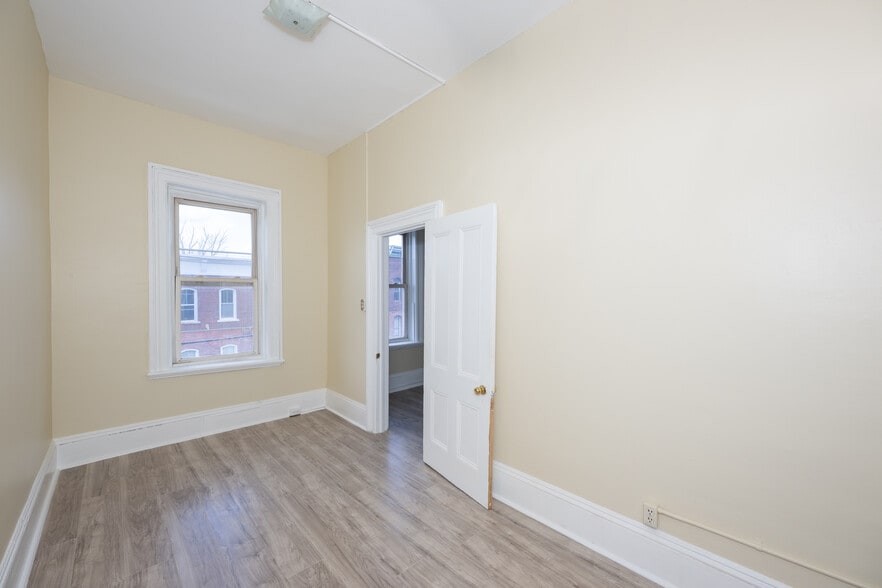 More Photos Of 36-42 Main St, Sussex Apartments For Sale