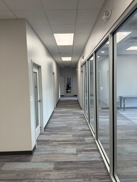 More Photos Of 1003 Laurens Rd, Greenville Office For Lease