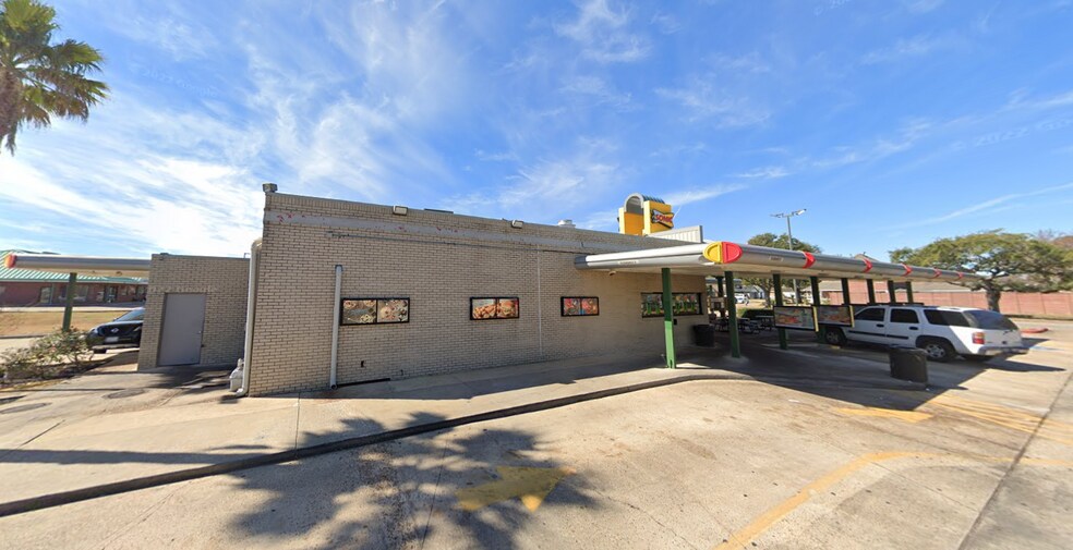 More Photos Of 11110 Scarsdale Blvd, Houston Fast Food For Lease