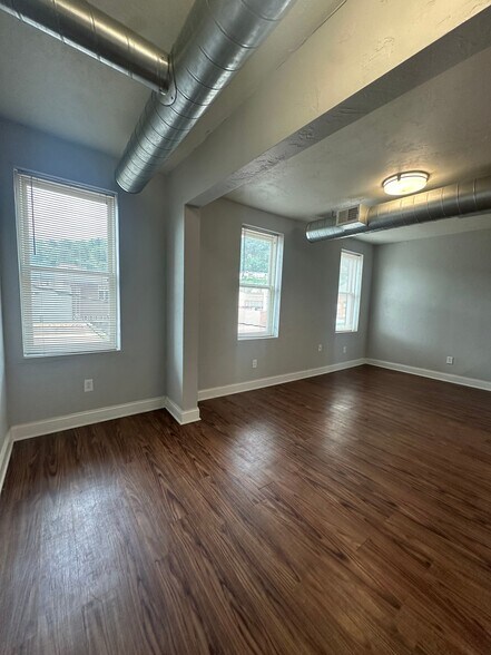 More Photos Of 1021 E Carson, Pittsburgh Storefront Retail Residential For Sale