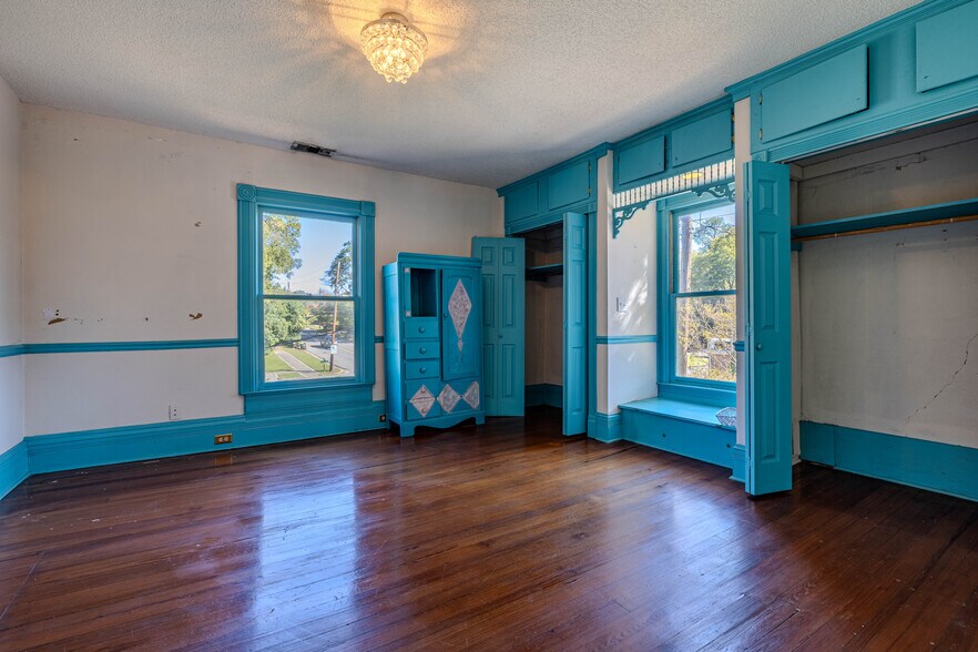 More Photos Of 203 E 8th St SW, Rome Apartments For Sale