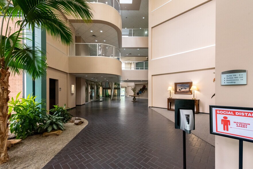 More Photos Of 4001 Technology Dr, Angleton Office For Lease