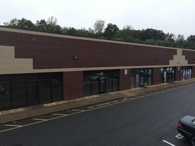 More Photos Of 3619 Richmond Hwy, Stafford Light Distribution For Lease