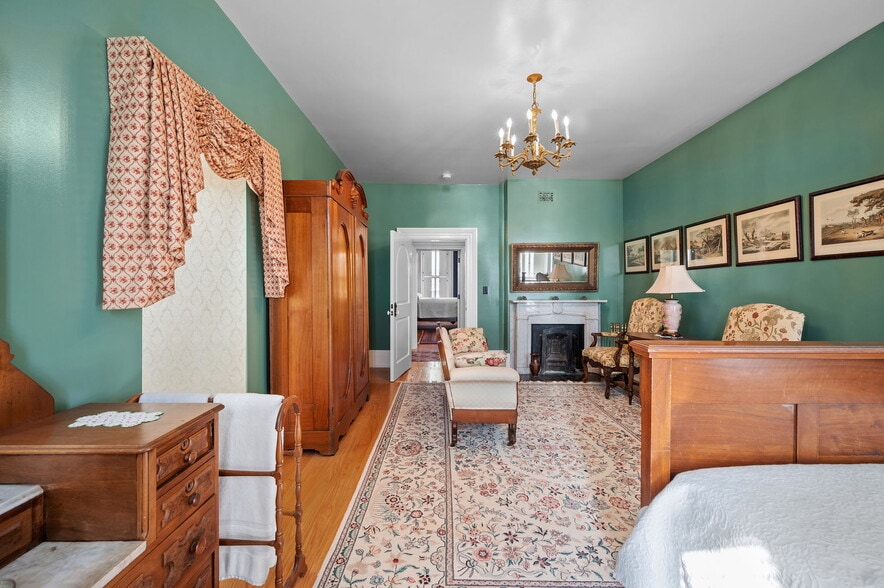 More Photos Of 403 E Adams St, Sandusky Hospitality For Sale