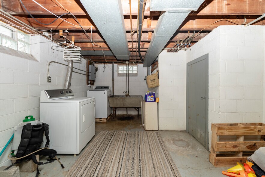 More Photos Of 663 Babbitt Rd, Euclid Multifamily For Sale