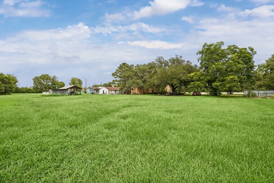More Photos Of 6418 Masters Rd, Manvel Land For Sale