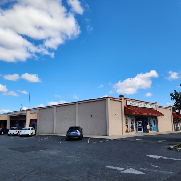 More Photos Of 1161 Bridge St, Yuba City General Retail For Lease