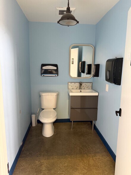More Photos Of 1438-1444 9th St, Santa Monica Loft Creative Space For Lease
