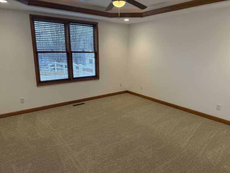 More Photos Of 12952 Frogtown Connector Rd, Walton Office For Sale