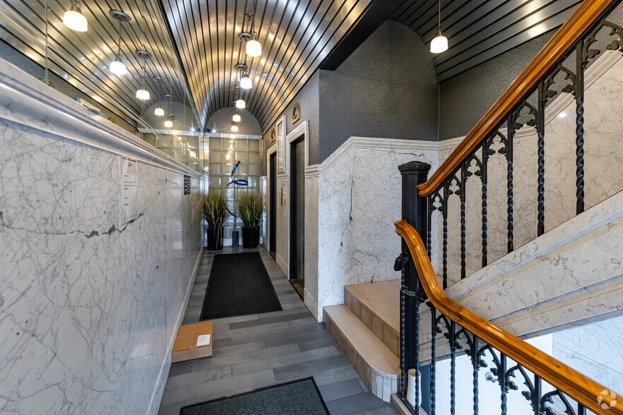 More Photos Of 810-814 Penn Ave, Pittsburgh Office For Lease