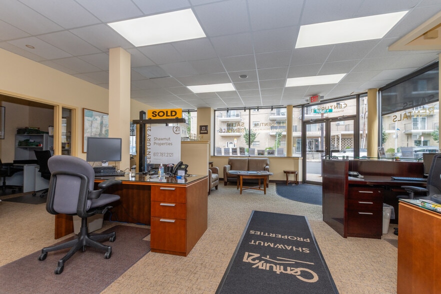 More Photos Of 136 Tremont St, Brighton General Retail For Sale